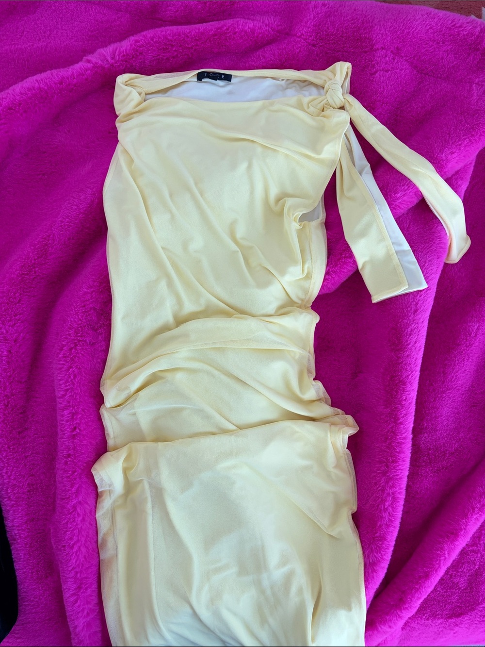 G/FORE One-Shoulder Pale Yellow Tie-Strap Dress